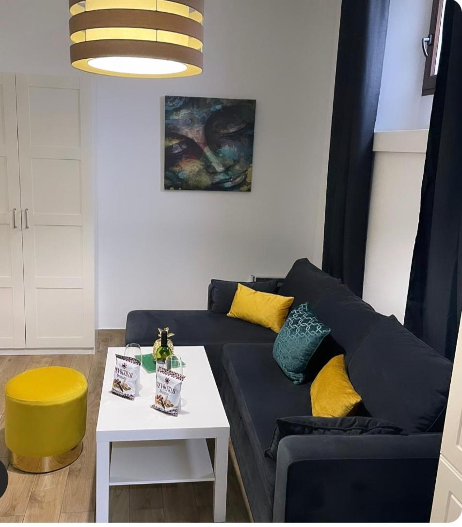 Home Suites Center Granada 2 Экстерьер фото